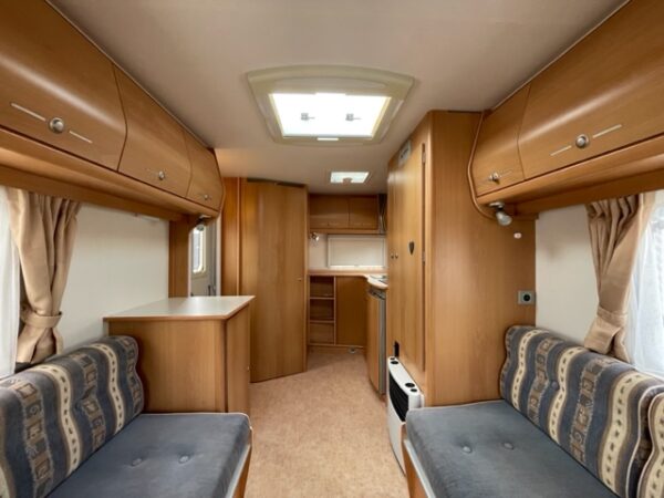 AVENTO 420 TLH bj.2004, TOP STAAT, met VOORTENT - Afbeelding 8