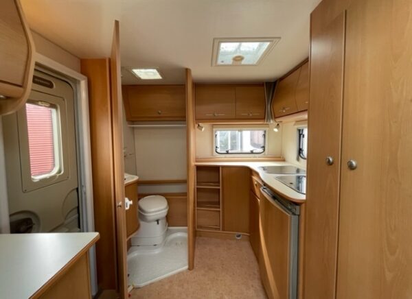 AVENTO 420 TLH bj.2004, TOP STAAT, met VOORTENT - Afbeelding 17