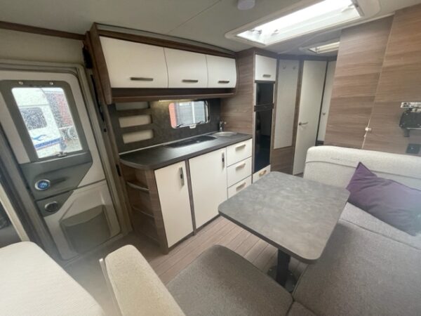 KNAUS Silver Selection 580 QS bj.2020, 7 SLAAPPLAATSEN AIRCO - Afbeelding 16