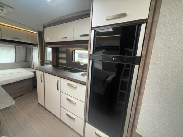 KNAUS Silver Selection 580 QS bj.2020, 7 SLAAPPLAATSEN AIRCO - Afbeelding 18