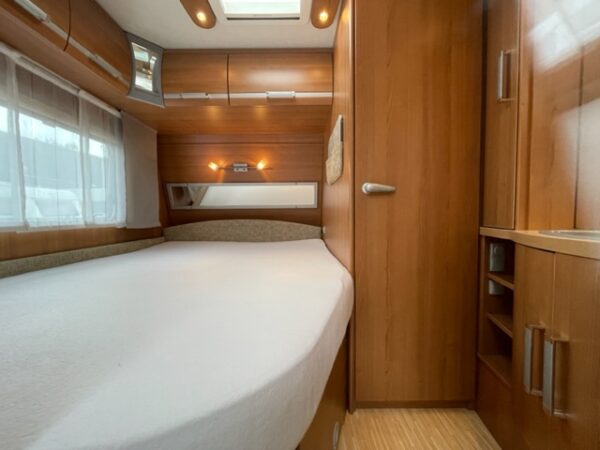 LMC Musica 470 bj.2010, TRUMA MOVER, FRANS BED, ZAKLUIFEL - Afbeelding 8