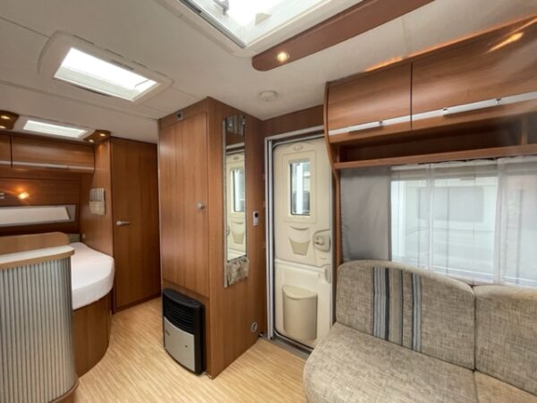 LMC Musica 470 bj.2010, TRUMA MOVER, FRANS BED, ZAKLUIFEL - Afbeelding 16