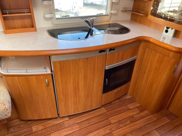 Hobby 540 ufe, BJ. 2007 Met mover en voortent TOPSTAAT - Afbeelding 24