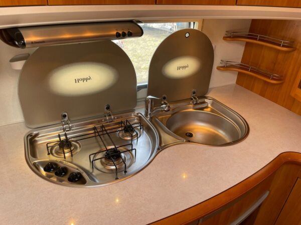 Hobby 540 ufe, BJ. 2007 Met mover en voortent TOPSTAAT - Afbeelding 20