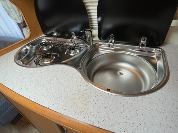 HOBBY Excellent Easy 460 UFE bj.2004, met VOORTENT en LUIFEL - Afbeelding 16