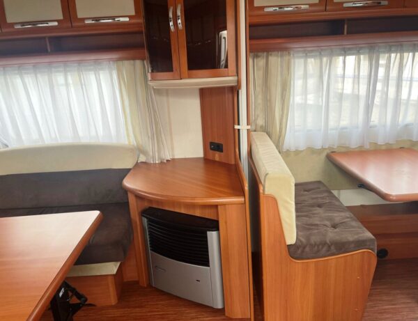 Hobby Prestige 650 UMFE bj.2010, 5/6 PERSOONS, VOORTENT - Afbeelding 26