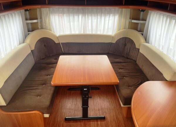Hobby Prestige 650 UMFE bj.2010, 5/6 PERSOONS, VOORTENT - Afbeelding 7