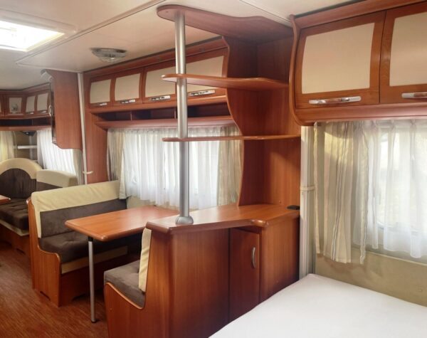 Hobby Prestige 650 UMFE bj.2010, 5/6 PERSOONS, VOORTENT - Afbeelding 11