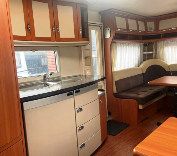 Hobby Prestige 650 UMFE bj.2010, 5/6 PERSOONS, VOORTENT - Afbeelding 14
