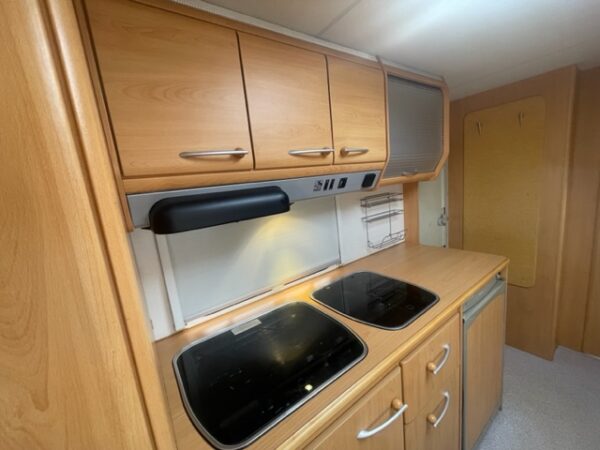 KNAUS Sudwind 550 bj.2004, 6 SLAAPPLAATSEN, DOUCHE, VOORTENT - Afbeelding 20