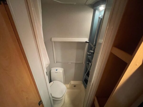 KNAUS Sudwind 550 bj.2004, 6 SLAAPPLAATSEN, DOUCHE, VOORTENT - Afbeelding 25