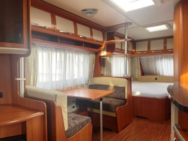 Hobby Prestige 650 UMFE bj.2010, 5/6 PERSOONS, VOORTENT - Afbeelding 23
