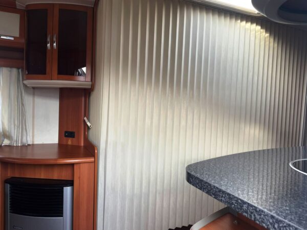 Hobby Prestige 650 UMFE bj.2010, 5/6 PERSOONS, VOORTENT - Afbeelding 29