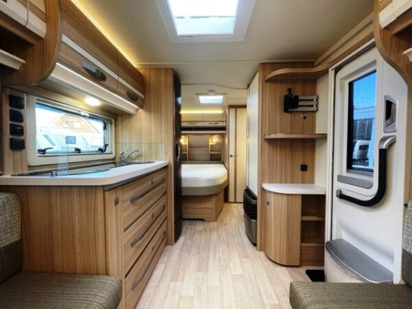 FENDT Bianco Selection 465 SFB bj.2019, SAFARI ROOM, DOUCHE - Afbeelding 9