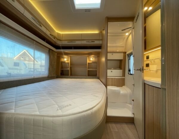 FENDT Bianco Selection 465 SFB bj.2019, SAFARI ROOM, DOUCHE - Afbeelding 12