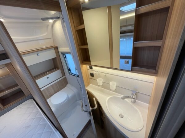 FENDT Bianco Selection 465 SFB bj.2019, SAFARI ROOM, DOUCHE - Afbeelding 25