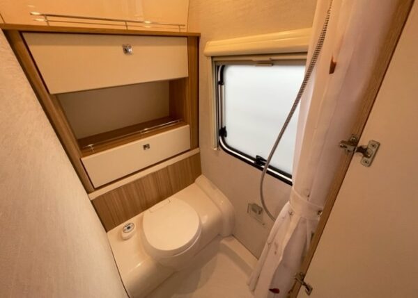 FENDT Bianco Selection 465 SFB bj.2019, SAFARI ROOM, DOUCHE - Afbeelding 27