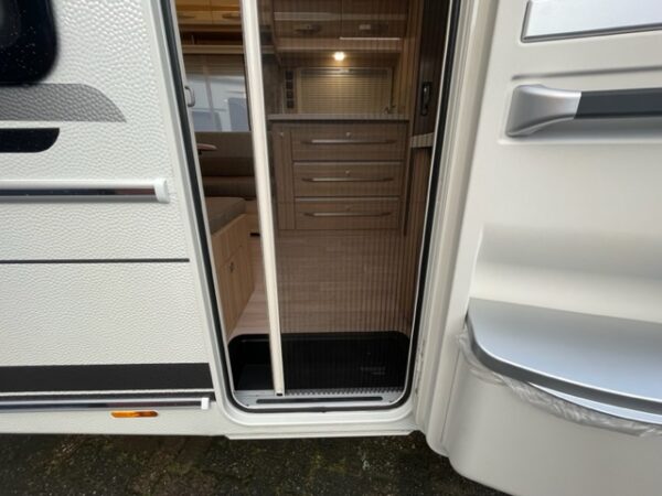 FENDT Bianco Selection 465 SFB bj.2019, SAFARI ROOM, DOUCHE - Afbeelding 32