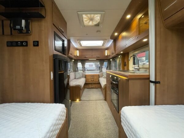 BUCCANEER CLIPPER bj.2015, ALDE, MOVER, DOUCHE, ZONNEPANEEL - Afbeelding 3