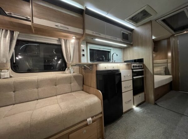 COACHMAN VIP 565 bj.2019, ALDE, DOUCHECABINE, ZAKLUIFEL - Afbeelding 12
