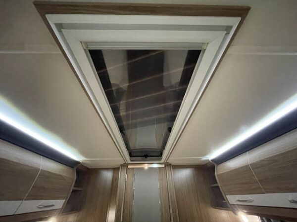 COACHMAN VIP 565 bj.2019, ALDE, DOUCHECABINE, ZAKLUIFEL - Afbeelding 22