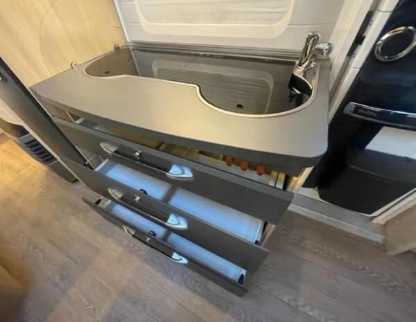 HOBBY de Luxe 560 KMFE bj.2017, 3 x STAPELBED, AICRO - Afbeelding 18