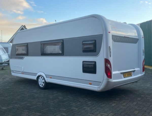 HOBBY de Luxe 560 KMFE bj.2017, 3 x STAPELBED, AICRO - Afbeelding 3