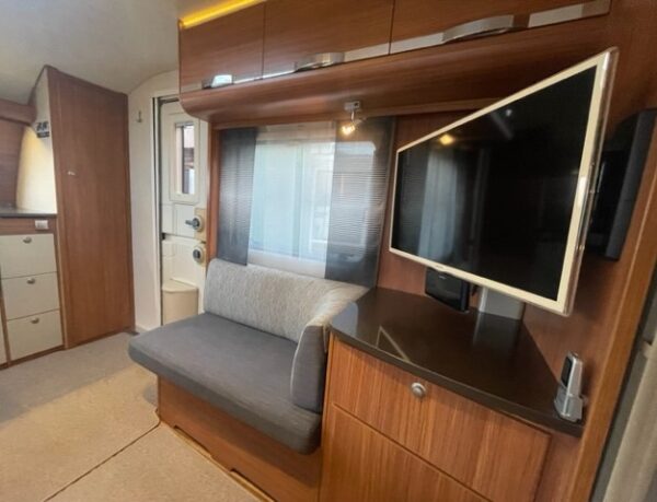 ADRIA Adora 613 HT bj.2013, met MOVER, AIRCO, ALDE, DOUCHE - Afbeelding 16