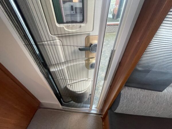 ADRIA Adora 613 HT bj.2013, met MOVER, AIRCO, ALDE, DOUCHE - Afbeelding 34