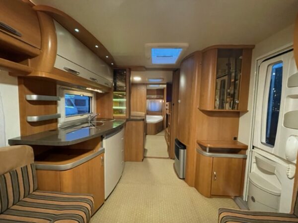 Hobby Excellent 720 UKFE bj. 2010, VOORTENT, MOVER TOPSTAAT - Afbeelding 13