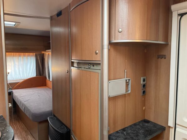 BURSTNER BELCANTO 525 TL bj. 2007 MOVER, AIRCO en ZAKLUIFEL - Afbeelding 23