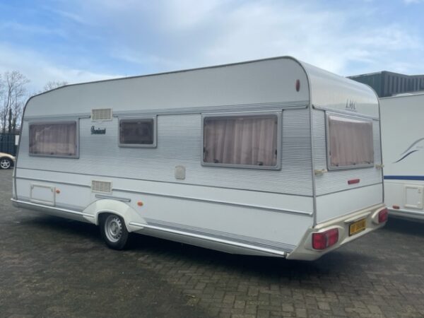LMC Dominant 560 bj.2001, met FRANSBED, DOUCHE, VOORTENT - Afbeelding 2