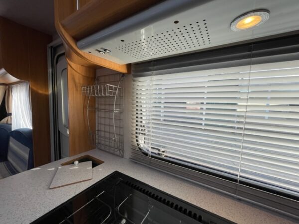 ADRIA Classica 743 UP bj.2008, ALDE, DOUCHE, QUEENSBED - Afbeelding 21