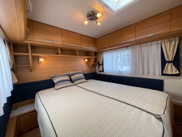 ADRIA Classica 743 UP bj.2008, ALDE, DOUCHE, QUEENSBED - Afbeelding 8