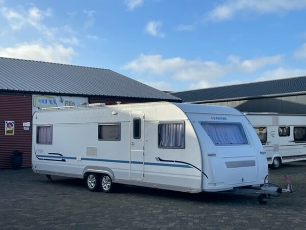 ADRIA Classica 743 UP bj.2008, ALDE, DOUCHE, QUEENSBED