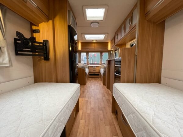 LUNAR Lexon 640 bj.2015, VOORTENT, MOVER, BANKAIRCO, DOUCHE - Afbeelding 9