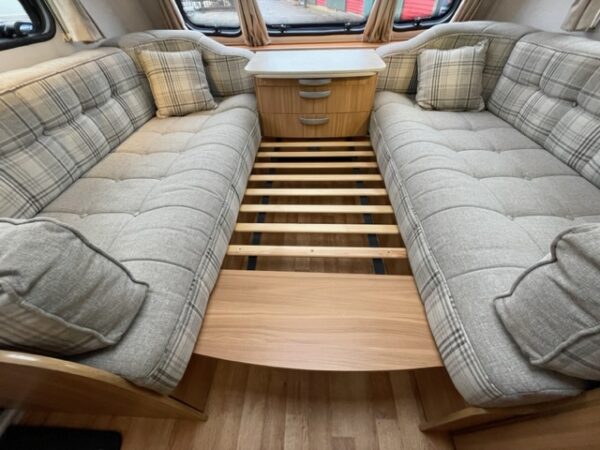 LUNAR Lexon 640 bj.2015, VOORTENT, MOVER, BANKAIRCO, DOUCHE - Afbeelding 6