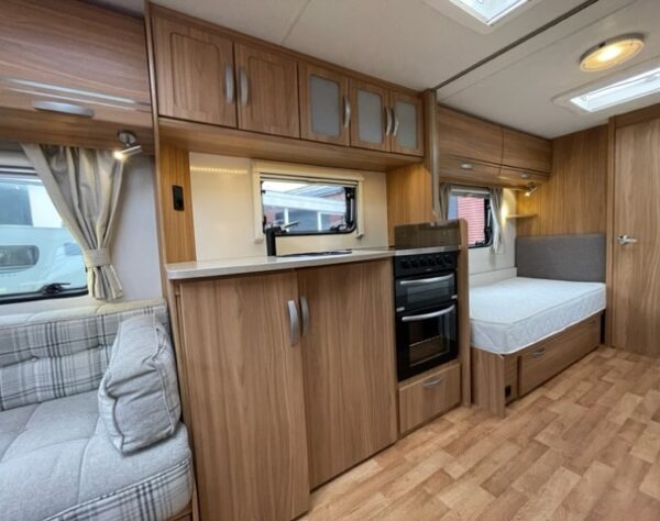 LUNAR Lexon 640 bj.2015, VOORTENT, MOVER, BANKAIRCO, DOUCHE - Afbeelding 12