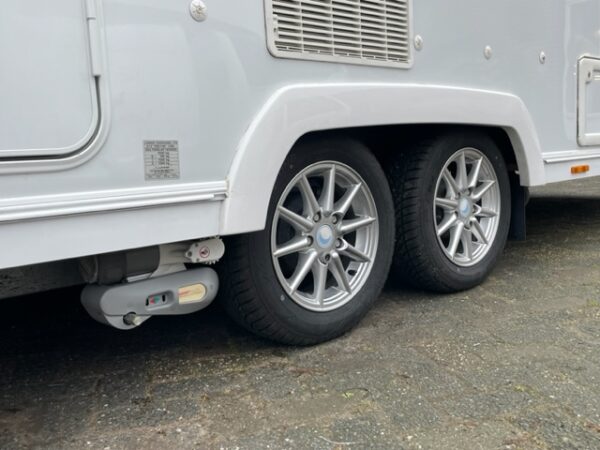 LUNAR Lexon 640 bj.2015, VOORTENT, MOVER, BANKAIRCO, DOUCHE - Afbeelding 27