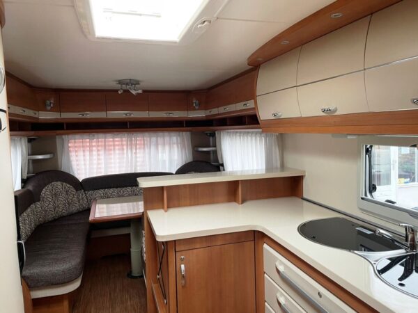 Hobby Excellent 560CFE, bj.2012 met mover - Afbeelding 4