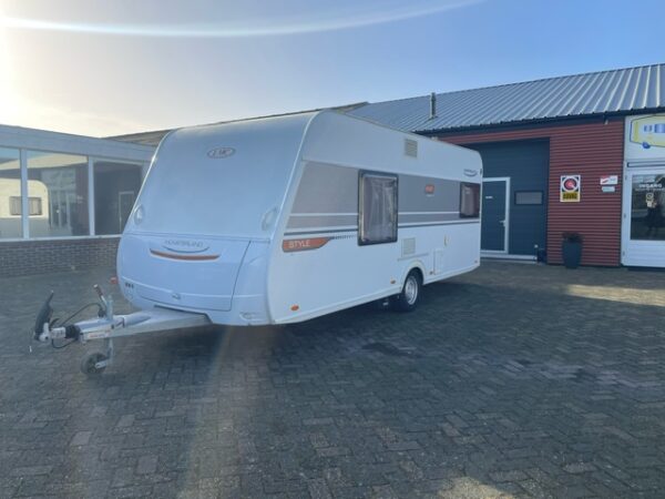 LMC Style 450D bj. 2015,MOVER NIEUWE ZAKLUIFEL EN QUEENSBED - Afbeelding 4