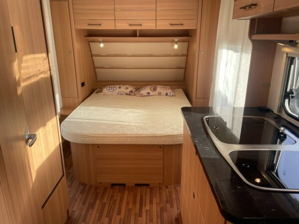 LMC Style 450D bj. 2015,MOVER NIEUWE ZAKLUIFEL EN QUEENSBED - Afbeelding 7