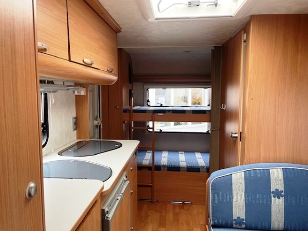 Adria Altea 542PK, bj.2008, 6 persoons met voortent - Afbeelding 7