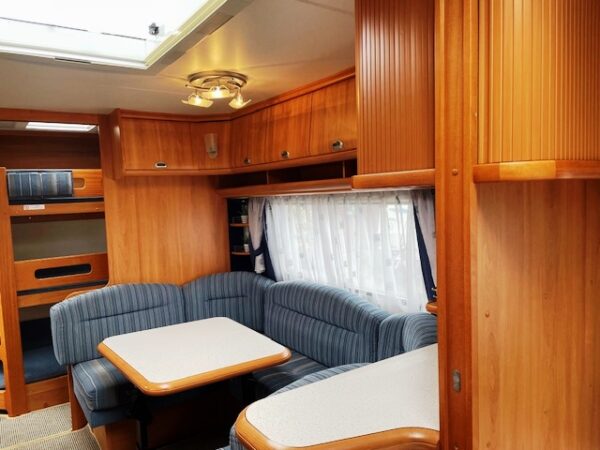 Hobby De luxe 560 Kmfe, bj.2006, 7 persoons, mover, voortent - Afbeelding 20