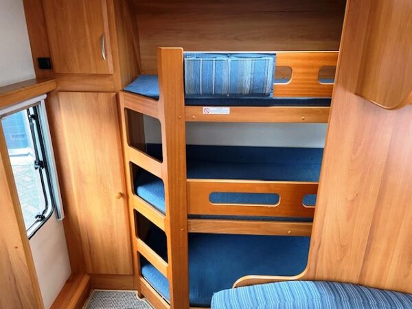 Hobby De luxe 560 Kmfe, bj.2006, 7 persoons, mover, voortent - Afbeelding 12