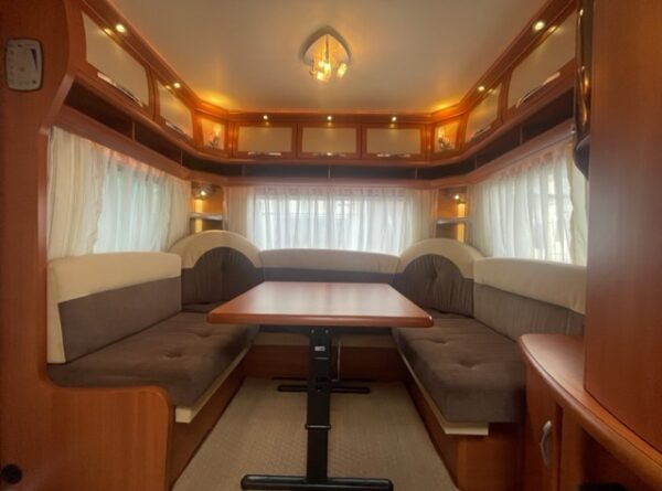 HOBBY Prestige 560 UL bj.2010, met MOVER, VOORTENT - Afbeelding 7