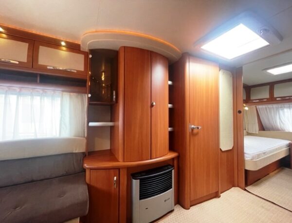 HOBBY Prestige 560 UL bj.2010, met MOVER, VOORTENT - Afbeelding 19