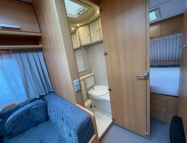 TEC Travel King 555 TK bj.2008, 6 SLAAPPLAATSEN, VOORTENT - Afbeelding 23