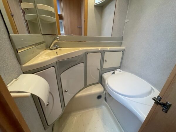TEC Travel King 555 TK bj.2008, 6 SLAAPPLAATSEN, VOORTENT - Afbeelding 25