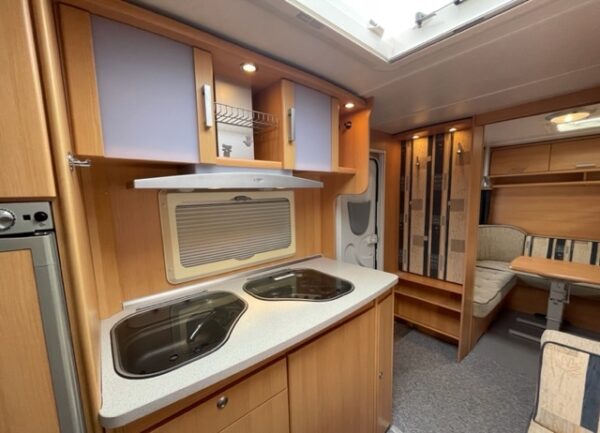 TEC Travel King 690 TKM bj.2007, 8 slaapplaatsen - Afbeelding 21